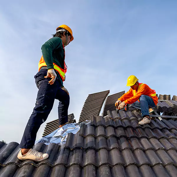 Why Cary, IL Property Owners Trust Cary Roofing Experts for Emergency Roof Repair?